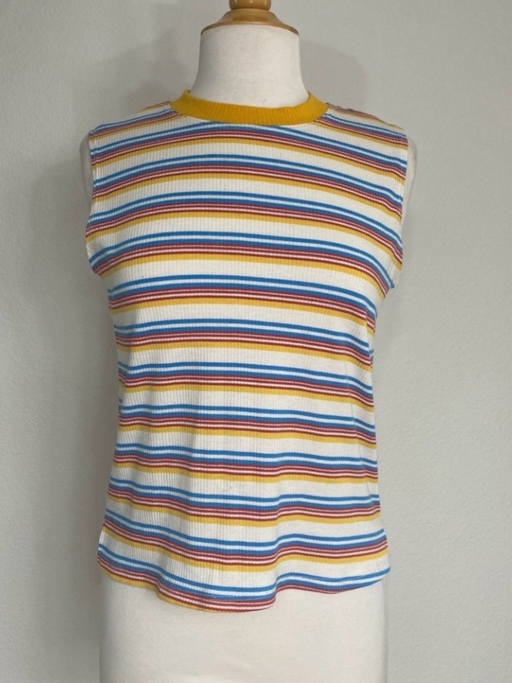 NLT Womens Retro Rainbow Stripe Sleeveless Ribbed Stretch Top Size Small Casual